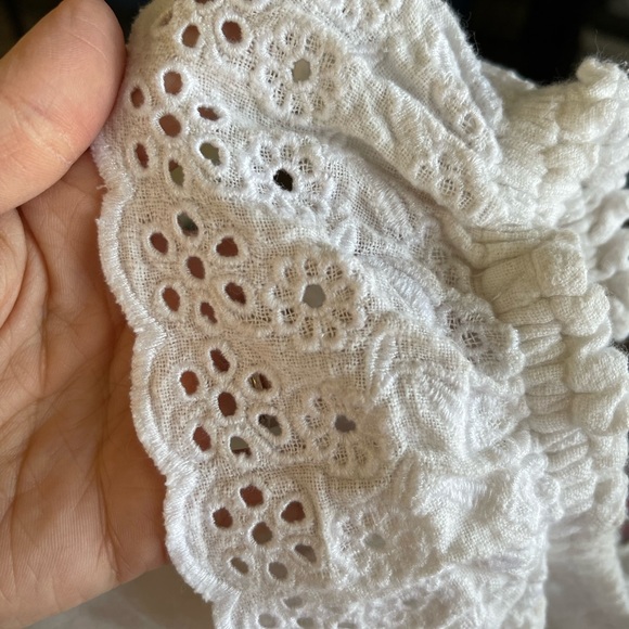 Baby Girl White Eyelet Dress ⭐️ - Picture 5 of 6